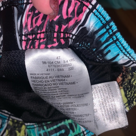 Hurley boys swim outfit - Picture 4 of 4